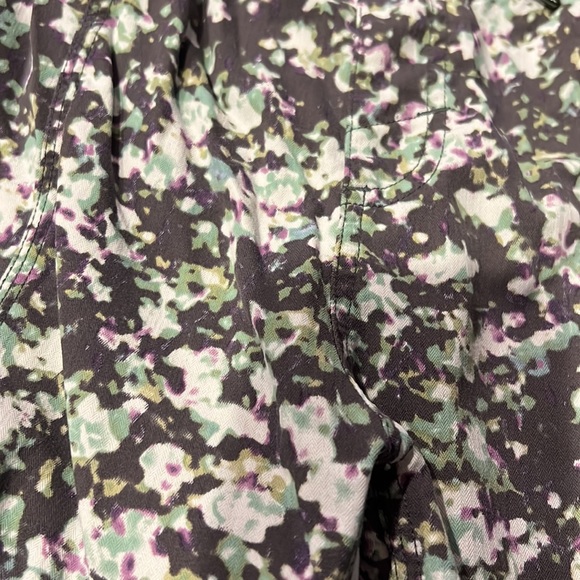 North Face quick dry running or hang shorts.  Size medium. - Picture 2 of 5